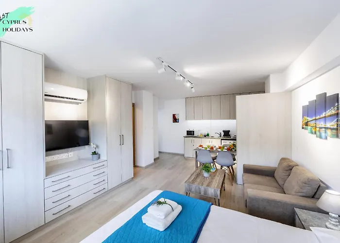 C-Premium Apts 100M From Beach And City Centre