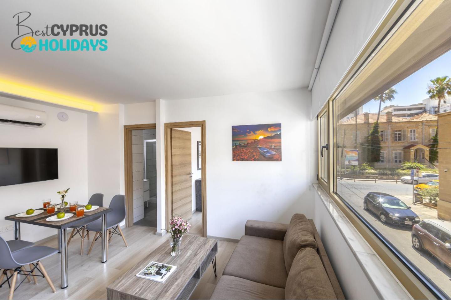 C-premium Apts 100m From And Centre