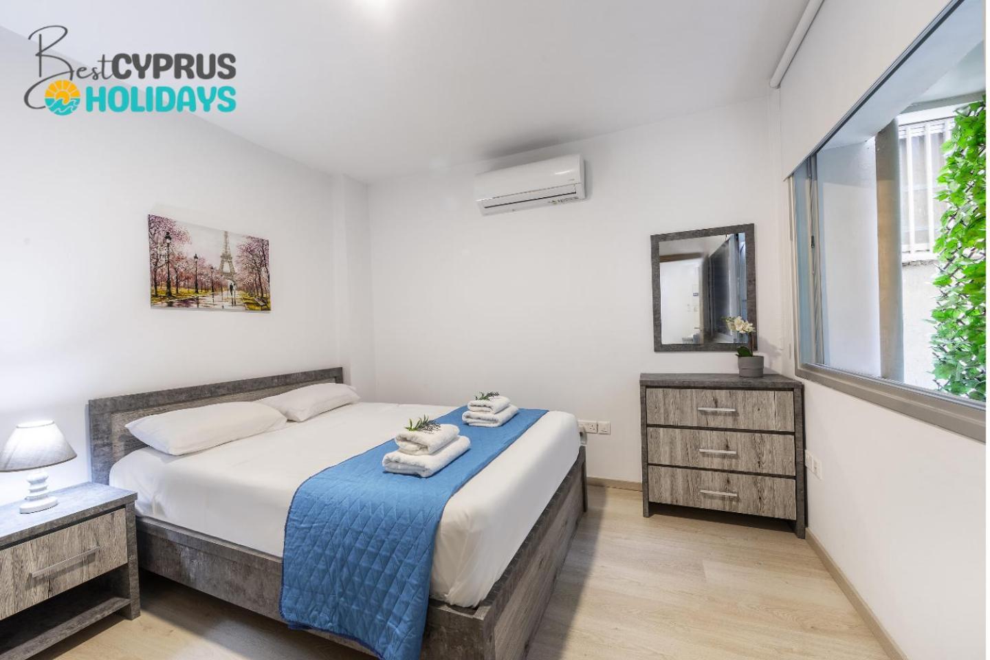 C-premium Apts 100m From And Centre דירה לרנקה